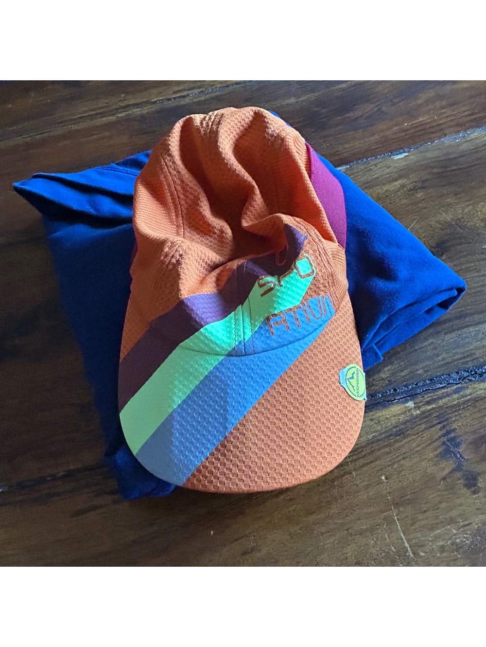 La Sportiva Orange Geometric Trail Running Cap / hat